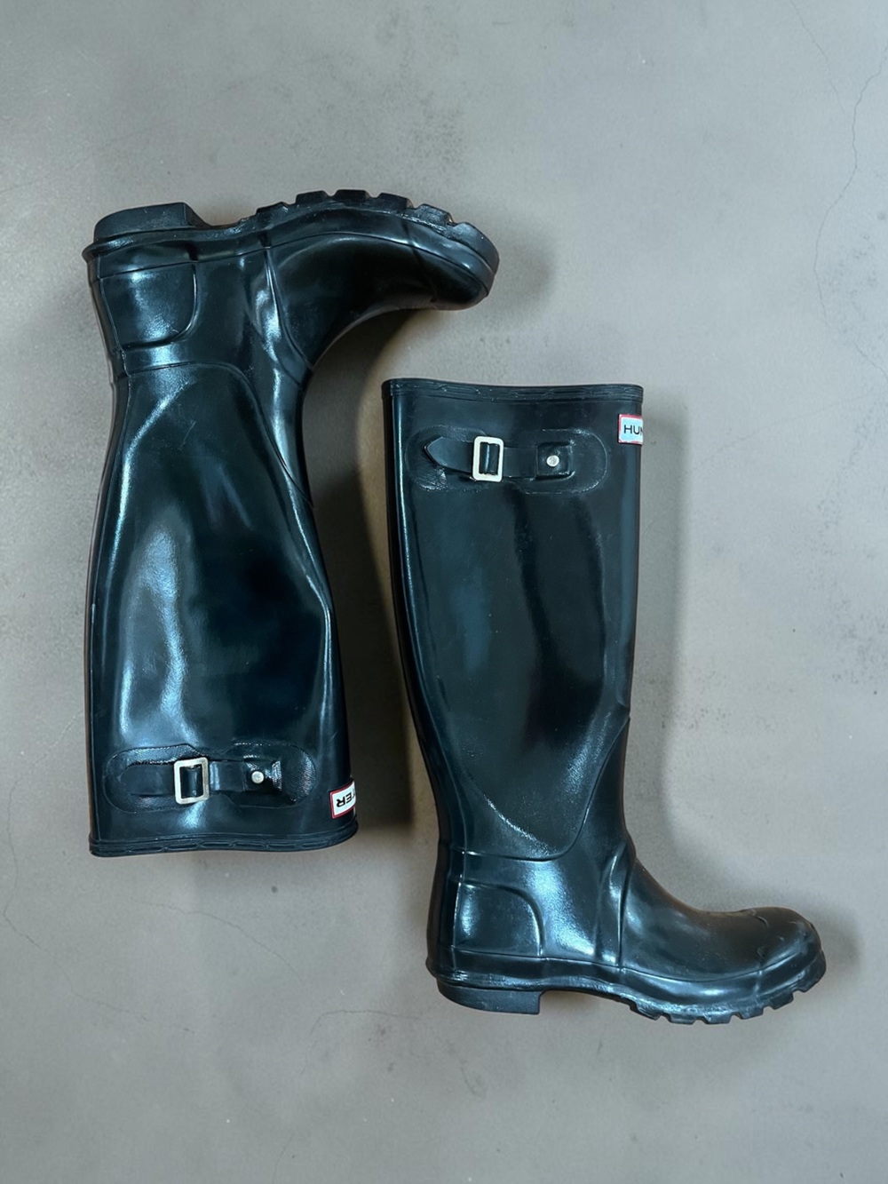 Hunter Women's Original Tall Gloss Rain Boots – Black – Size 6